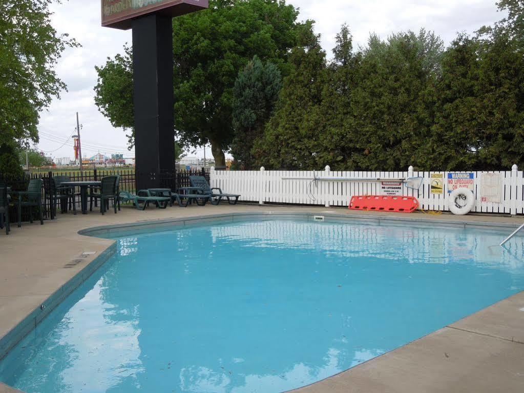 Ourguest Inn & Suites Downtown Port Clinton Dış mekan fotoğraf